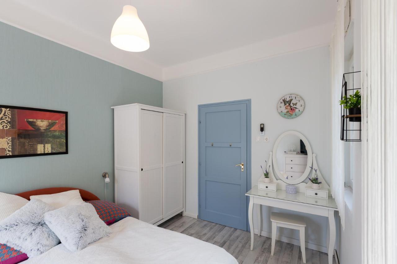Holiday House Шиофок Экстерьер фото