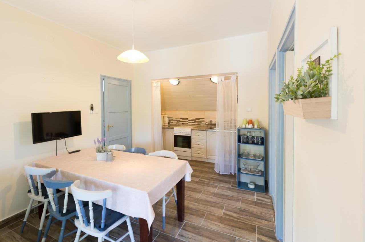 Holiday House Шиофок Экстерьер фото